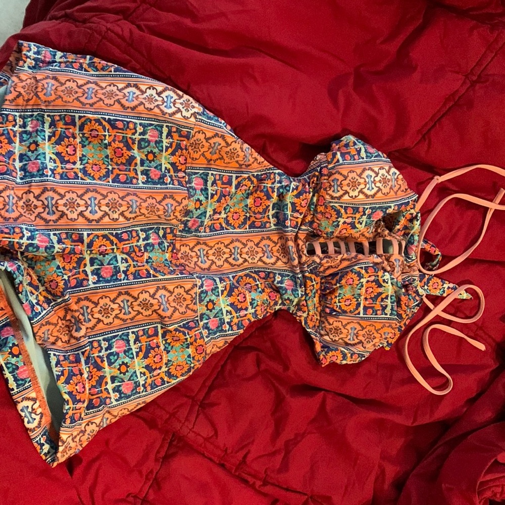 Swimsuit, size small, good condition